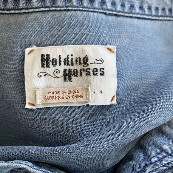 Anthropologie Holding Horses Chambray Ombré Top - Size 4 Small - Picture 4 of 4